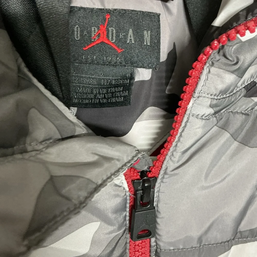 Jordan Black and Gray Camouflage Puffer Jacket